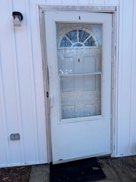 108 Elmwood Cir Unit A, Martinsville, VA 24112