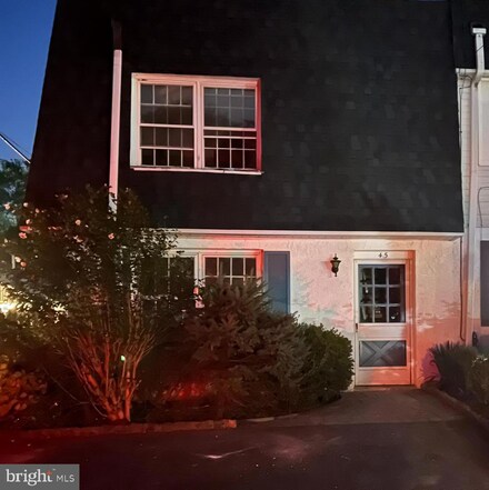 45 Bobbin Mill Rd, Media, PA 19063