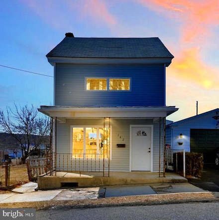 142 S Middle St, Frackville, PA 17931