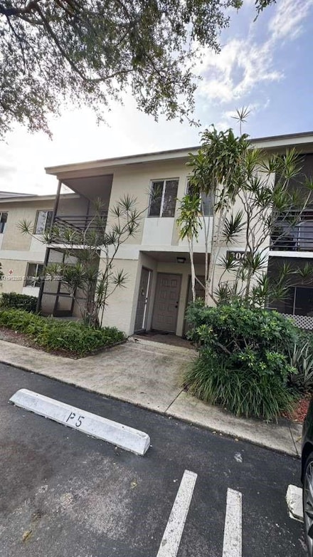 306 Gardens Dr Unit 103, Pompano Beach, FL 33069