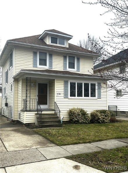 23 Tremont Ave, Kenmore, NY 14217