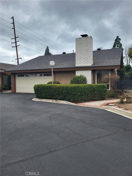1911 E Fruit St, Santa Ana, CA 92701