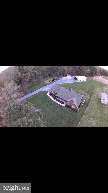 10105 Shawnee Rd, Greenwood, DE 19950