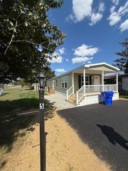 5 Big Spring Terrace, Newville, PA 17241