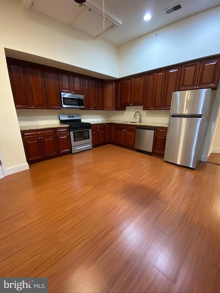 1206 Walnut St Unit 4, Philadelphia, PA 19107