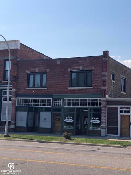 806b Lapeer Ave, Port Huron, MI 48060