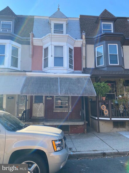 1210 Locust St, Reading, PA 19604