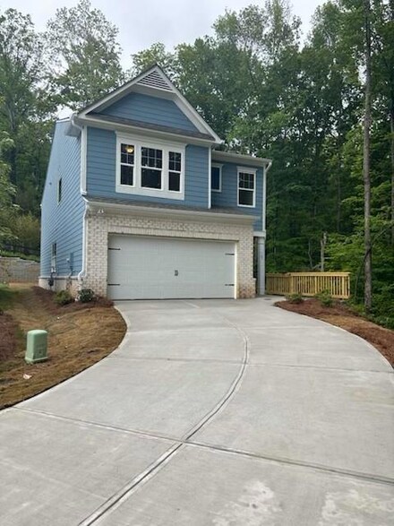 165 Berry Dr, Dawsonville, GA 30534