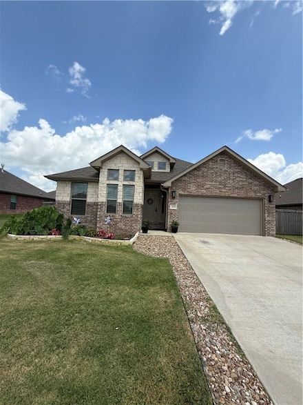 214 Coffee St, Pea Ridge, AR 72751