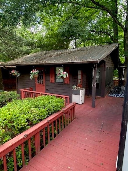 407 Hidden Valley Rd, Cleveland, GA 30528