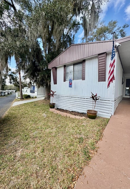 37926 Lake Gilbert Cir, Dade City, FL 33525