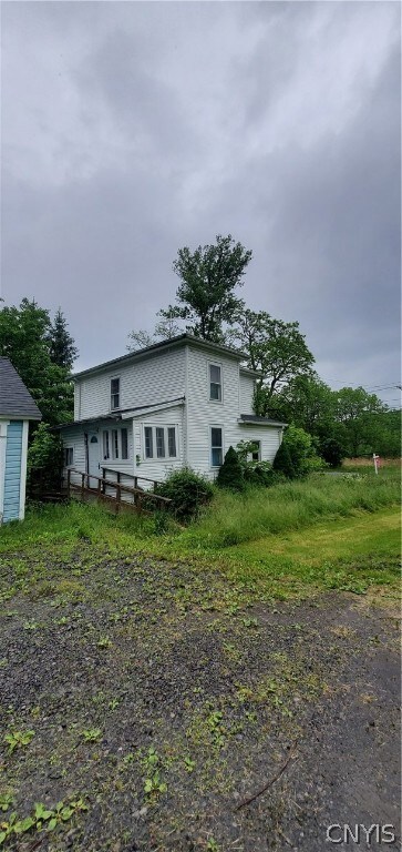 2807 Marietta Rd, Marcellus, NY 13110