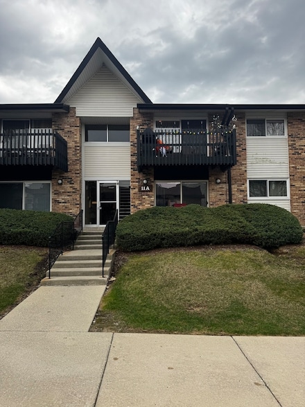 11A Kingery Quarter Unit 202, Willowbrook, IL 60527