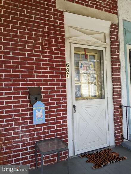 687 Summit St, King of Prussia, PA 19406