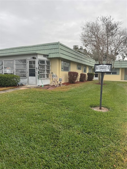 102 Cambridge Trail Unit 229, Sun City Center, FL 33573