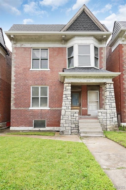 5718 Etzel Ave, Saint Louis, MO 63112