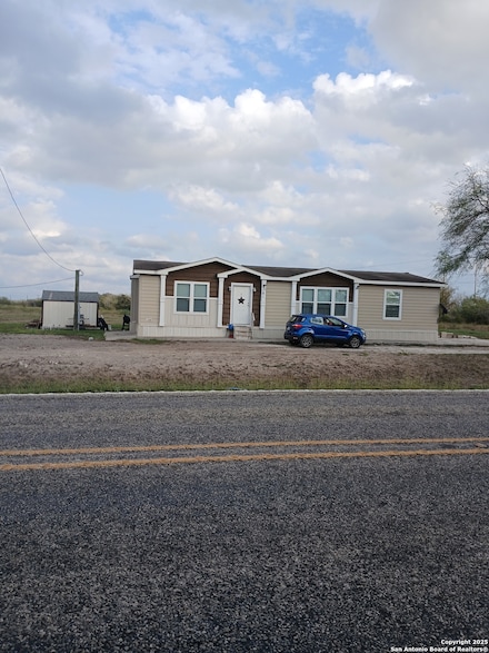 2161 Fm 888, Beeville, TX 78102