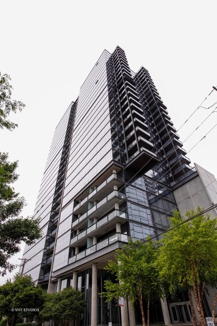 860 W Blackhawk St Unit 2606, Chicago, IL 60642