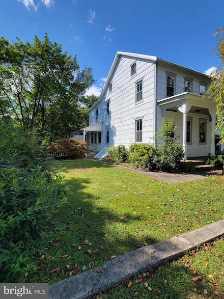 40 Star Rd, Hereford, PA 18056