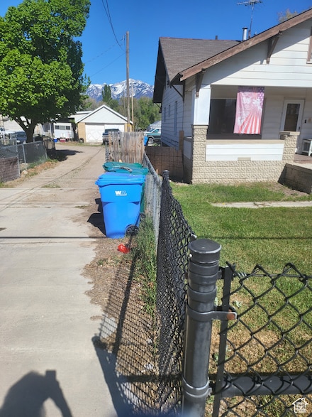 12317 S Redwood Rd, Riverton, UT 84065