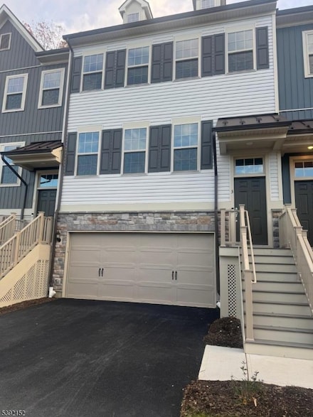 13 General Winds Way, Denville, NJ 07834