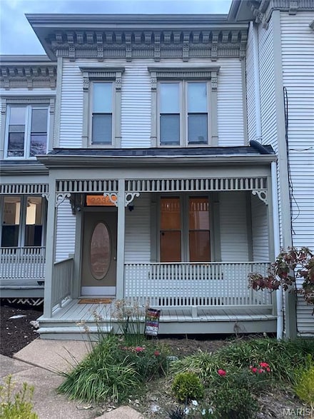 2234 Hickory St, Saint Louis, MO 63104