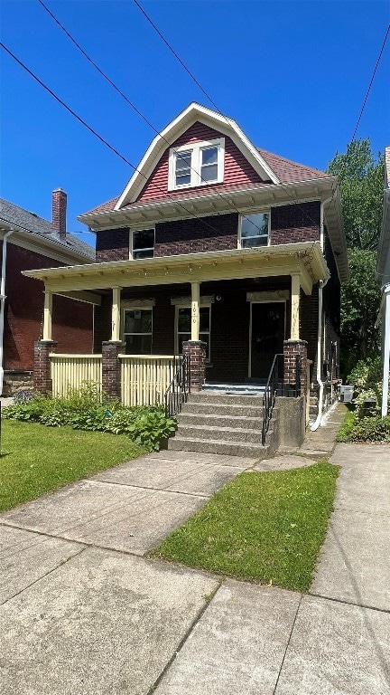 1030 W 10th St, Erie, PA 16502