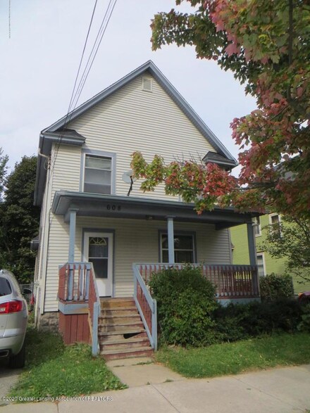 608 W Lapeer St, Lansing, MI 48933