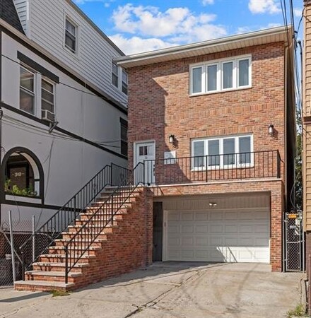 36 Grace St Unit 1, Jersey City, NJ 07307