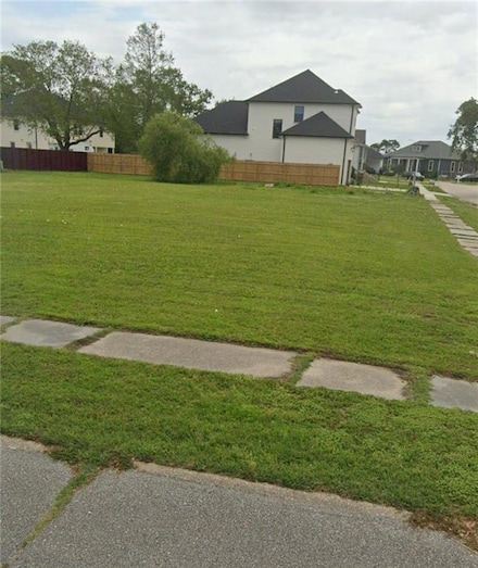 3801 Jean Lafitte Pkwy, Chalmette, LA 70043