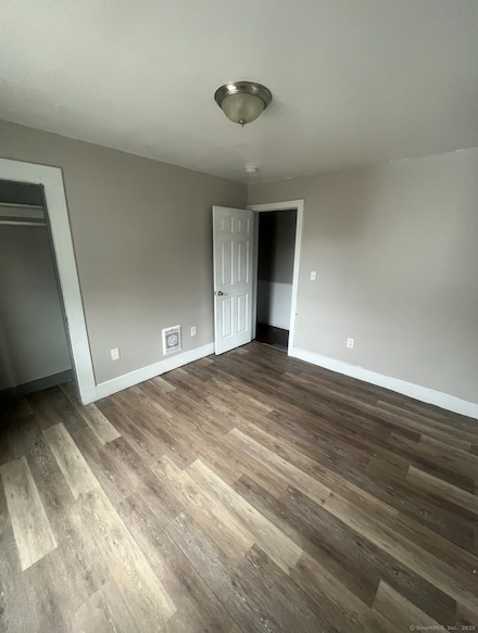 237 Park St Unit 2nd Floor, Bridgeport, CT 06608