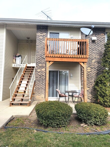 2700 Light Rd Unit 110, Oswego, IL 60543