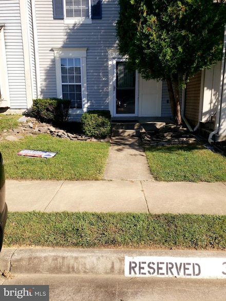 7247 Parsons Ct, Alexandria, VA 22306
