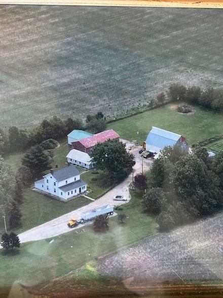 19364 Walter Payton Memorial Hwy, Princeton, IL 61356