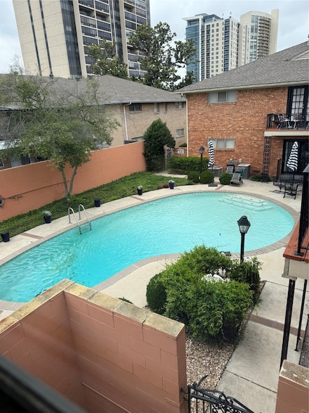 8620 Baltimore Dr Unit 202, Dallas, TX 75225