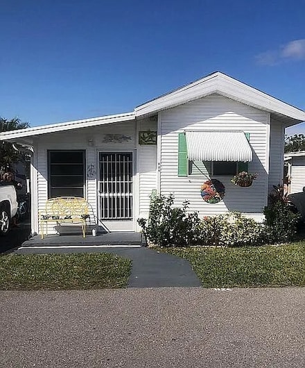 3701 Baynard Dr, Punta Gorda, FL 33950