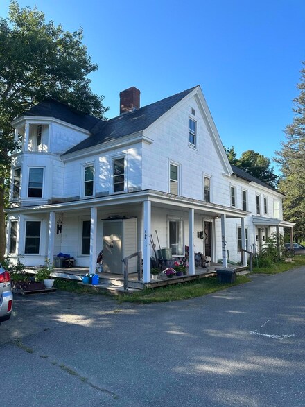 180 E East Main St, Dover-Foxcroft, ME 04426