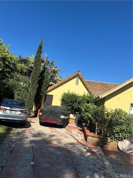 1917 Rousselle St, Santa Ana, CA 92707
