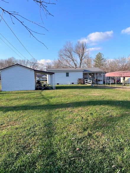 1250 S Irvine Rd, Irvine, KY 40336