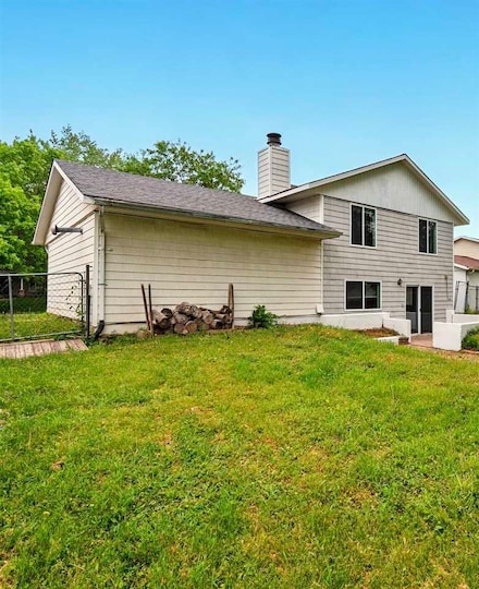 3339 Lower West Branch Rd, Iowa City, IA 52245