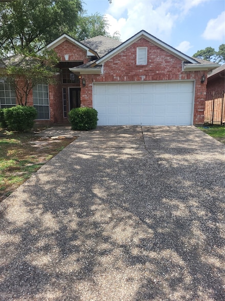 6706 Prairie Dunes Dr, Houston, TX 77069