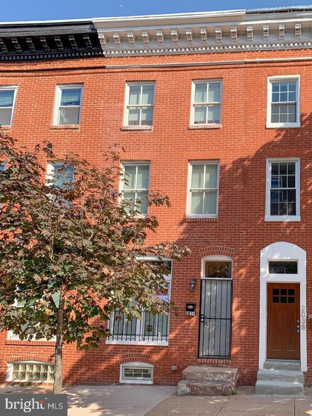 2036 E Fayette St, Baltimore, MD 21231