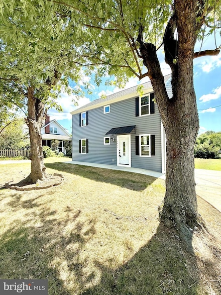 2917 E Lee Ave, Alexandria, VA 22306