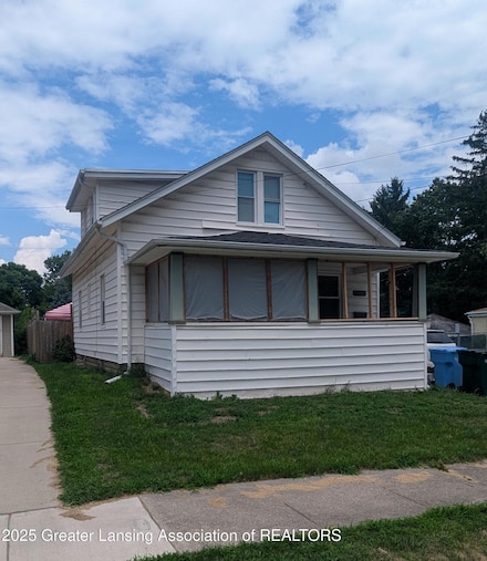 1120 Cooper Ave, Lansing, MI 48910