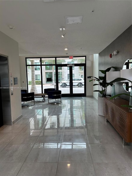 8201 NW 41st St Unit D-206, Doral, FL 33166