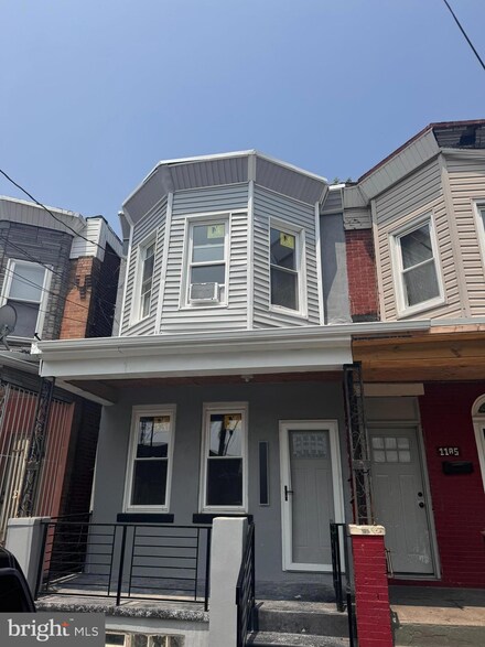 1183 Sheridan St, Camden, NJ 08104