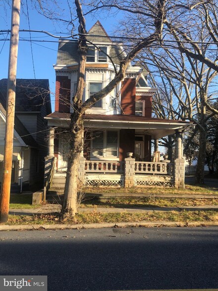 201 W Broad St, Reading, PA 19607