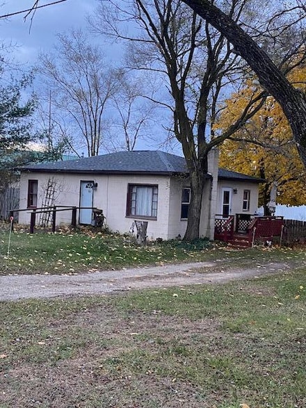 2285 Milton Ave, Muskegon, MI 49442