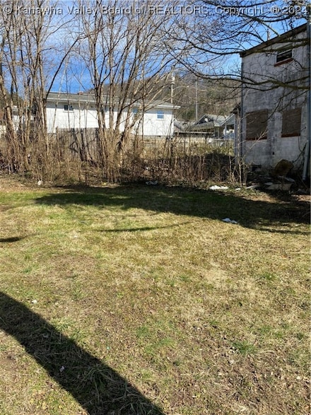 1526 Hansford St, Charleston, WV 25311