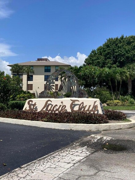 166 SE Saint Lucie Blvd Unit D-404, Stuart, FL 34996